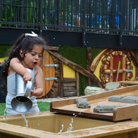 Outdorable Riverbed Water Pump \x26 Tray 2 Piece Set  hi\-res