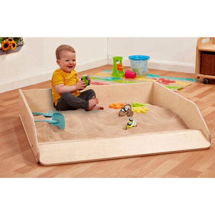 Crawl in Sandpit  hi\-res