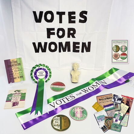 Suffragettes Artefacts Resource Box  hi\-res
