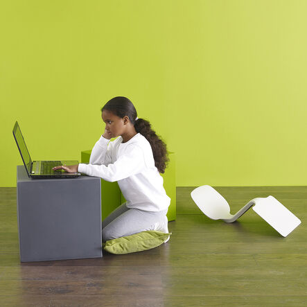 Zig Zag Indoor Outdoor Worksurface  hi\-res