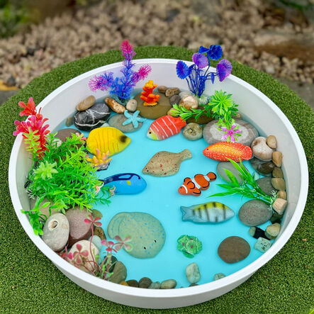 Yellow Door Sensory Stone Fish 8pc  hi\-res
