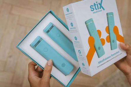 STIX Mindfulness Interactive Remote\-Pair  hi\-res