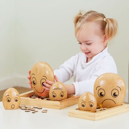 TTS Emotions Wooden Pebble Family  hi\-res