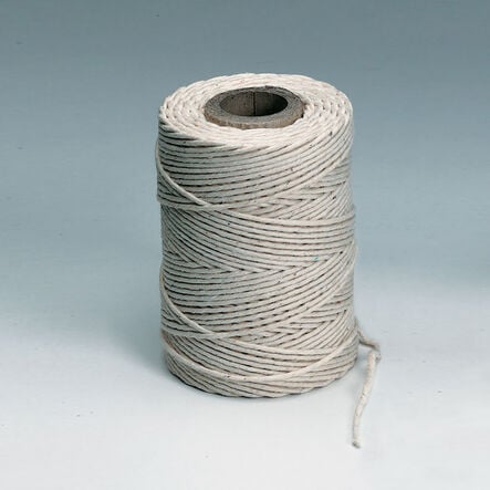 Reel of String 250g  hi\-res