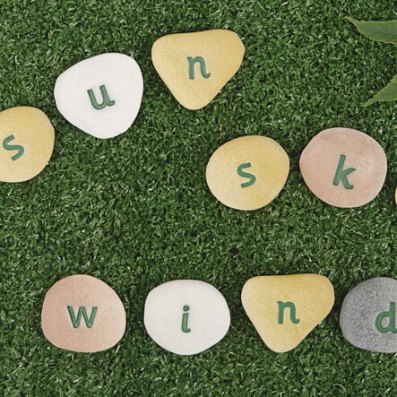 Resin Alphabet Pebbles  hi\-res