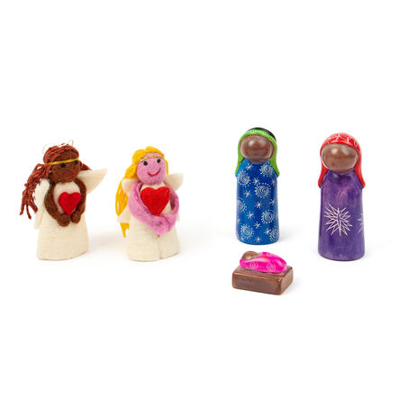 Christmas Nativities Around the World Set  hi\-res