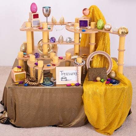 TTS Alice Sharp\'s Eco Build a World  hi\-res