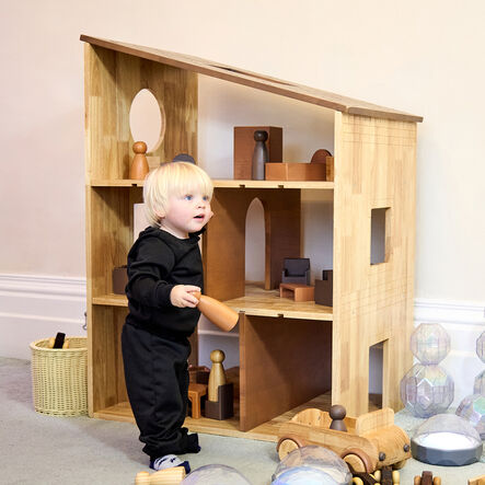 Giant Wooden Furniture  hi\-res