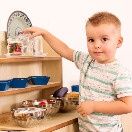 TTS 3 \- 4 Curiosity Kitchen and Accessories Set  hi\-res