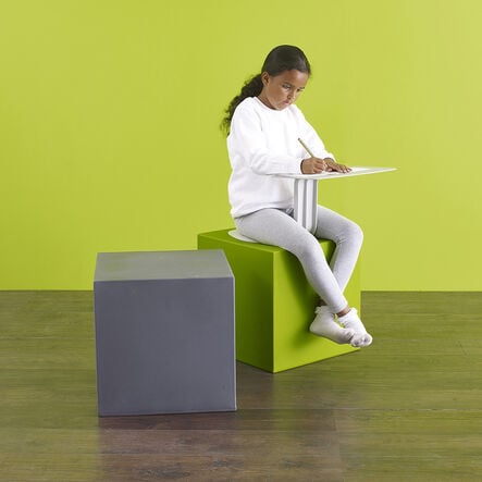 Zig Zag Indoor Outdoor Worksurface  hi\-res