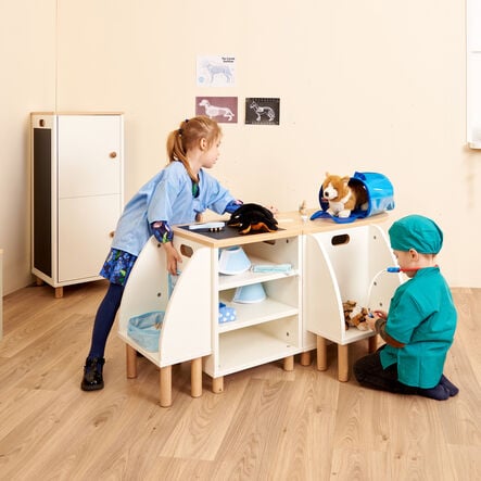Modern Role Play Units 3pc  hi\-res