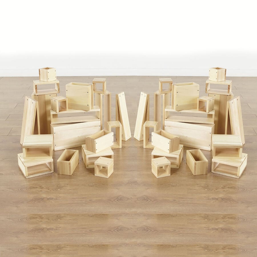 TTS Giant Wooden Hollow Building Blocks
