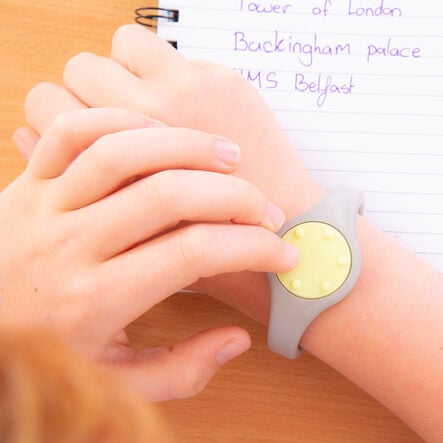 TTS Fidgety Bit Wrist Band Single  hi\-res