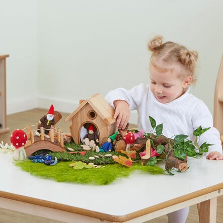 TTS Mini Wooden Cottage  hi\-res