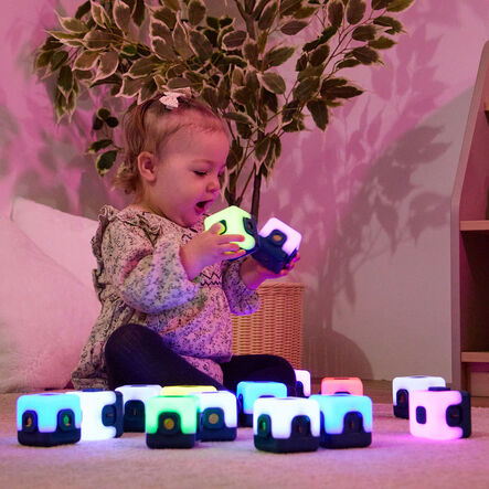 TTS Glow Sequencing Cubes  hi\-res