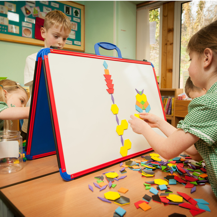 Wedge Folding Tabletop Magnetic Portable Whiteboard  hi\-res