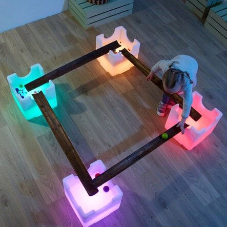 TTS Messy Play Water STEAM Channelling Cubes  hi\-res