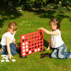 Giant Four in a Row  Giant Four in a Row  hi-res