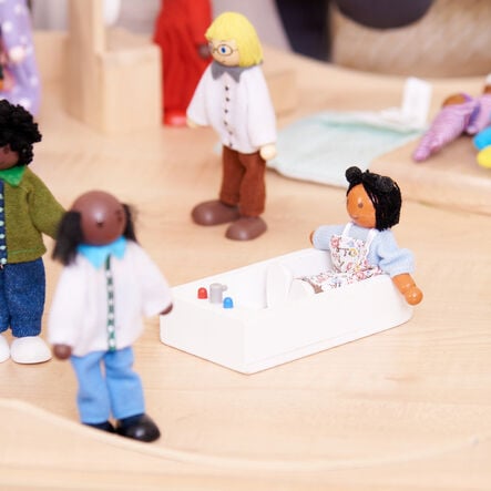 TTS Small World Family Figures  hi\-res