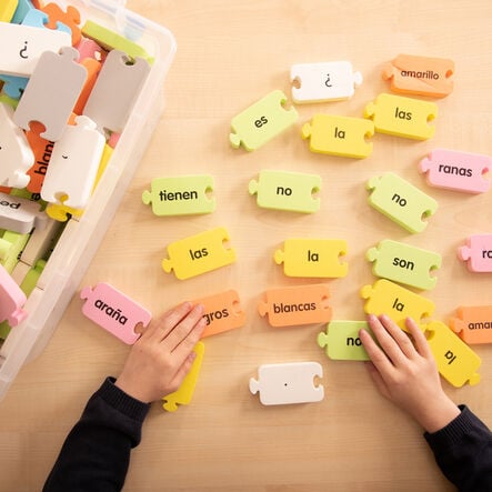 TTS Spanish Sentence Tub Classroom and Colours  hi\-res