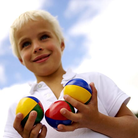 Juggling Balls  hi\-res