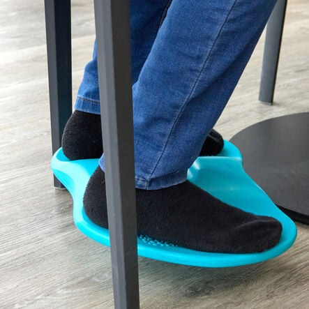 TTS Fidgety Feet Posture Aid  hi\-res