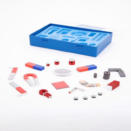 Deluxe Magnetism Kit  hi\-res