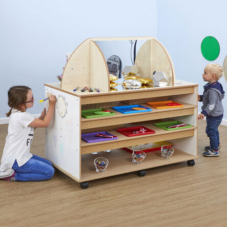 Continuous Provision Mobile Creative Centre  hi\-res