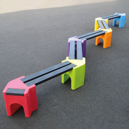 Recyclable Plastic Zigzag Bench  hi\-res
