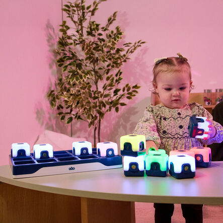 TTS Glow Sequencing Cubes  hi\-res