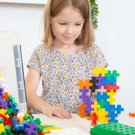 Interlocking Block Construction Set  hi\-res