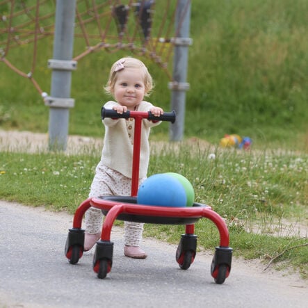 Winther Viking Challenge Circle Walking Wagon  hi\-res