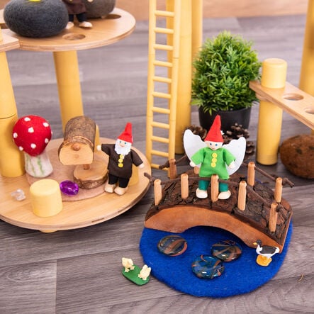 TTS Alice Sharp\'s Eco Build a World  hi\-res