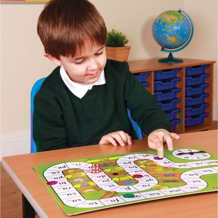 Smart Kids 6 CVC\/CVCC Spelling Board Games  hi\-res
