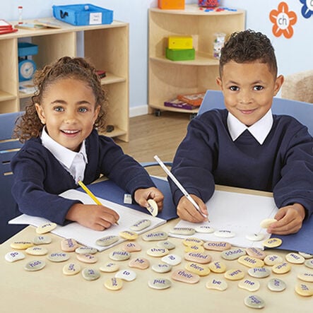 Tricky Word Pebbles \- Set 1 63pk  hi\-res