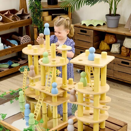 TTS Alice Sharp\'s Eco Build a World  hi\-res