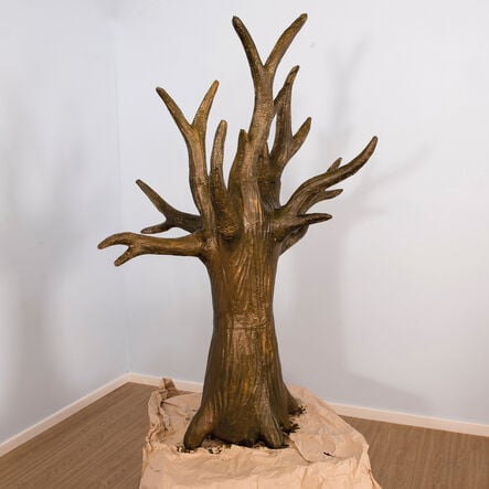 Wild and Wonderful Giant Mache Display Figures Tree  hi\-res