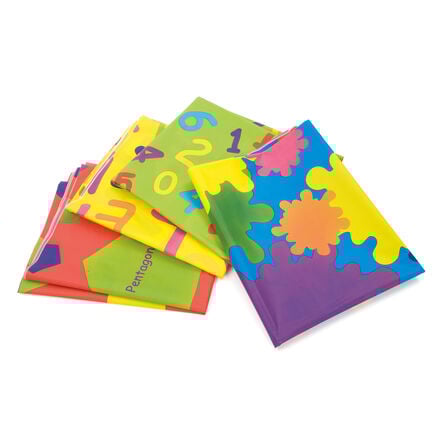 Splash Mats Plastic Table Covers Assorted 1x1.5m 4pk  hi\-res