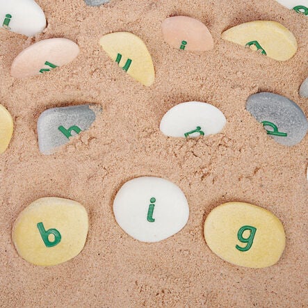 Resin Alphabet Pebbles  hi\-res