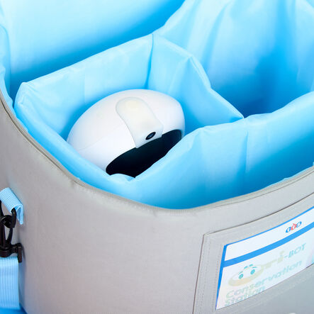 Oti\-Bot Storage Bag with two Oti\-Bot Robots  hi\-res