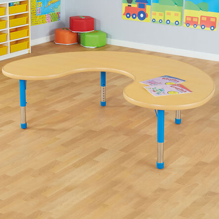 Copenhagen height adjustable horseshoe shaped 6\-seater table  hi\-res