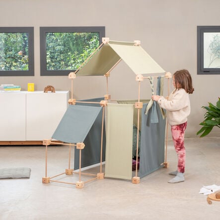 Large Wooden Construction Den 79pk  hi\-res