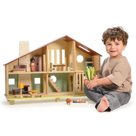 Small World Wooden Dolls House \x26 Furniture Set  hi\-res