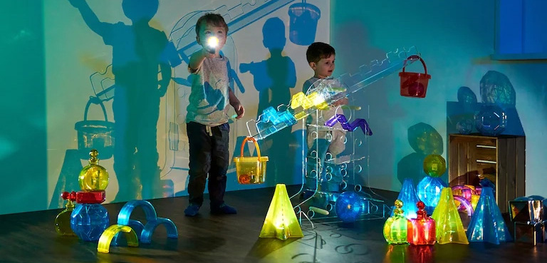 STEAM Discovery Centre & Accessories