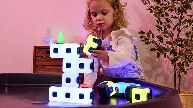 NEW! Glow Sequencing Cubes